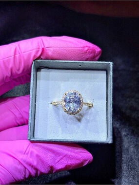 Gold Filled Oval-Cut AAA CZ Halo Solitaire Ring | Size 7